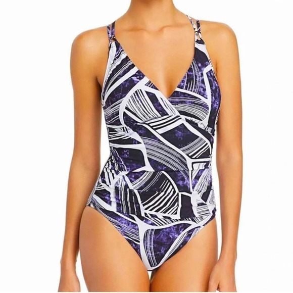 LA BLANCA One Piece Bali Hai Underwire Tummy-Control One-Piece Swimsuit Size 4 - Picture 1 of 11